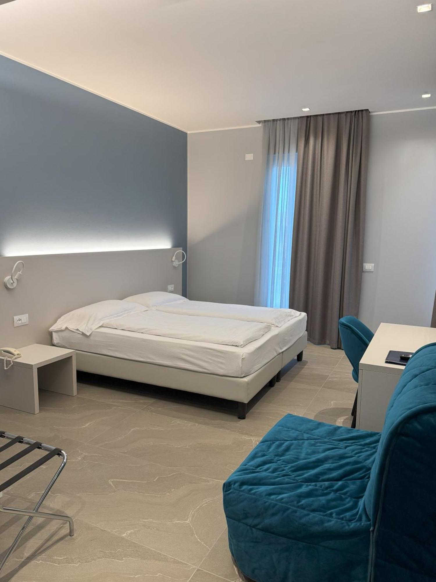 Hotel Paradiso 바르돌리노 외부 사진